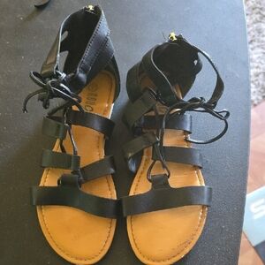 Black Gladiator Sandals Size 7